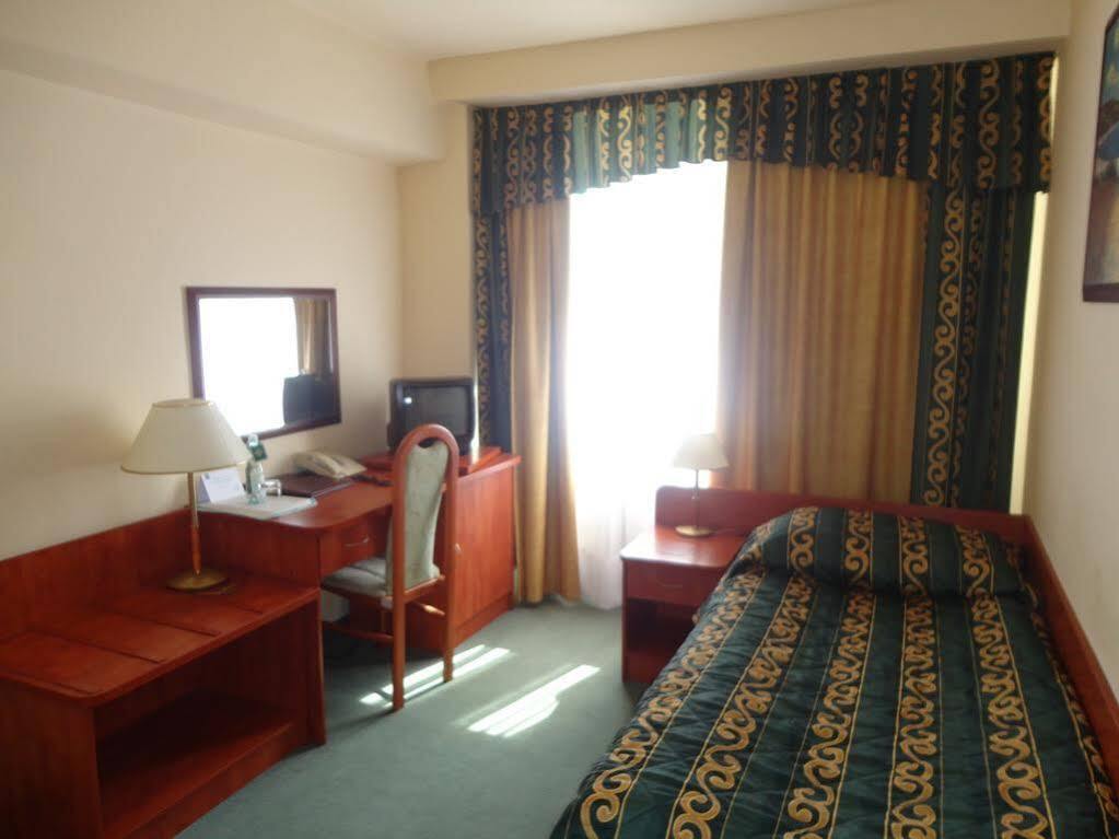 Hotel Accademia Ostrowiec Świętokrzyski Eksteriør billede