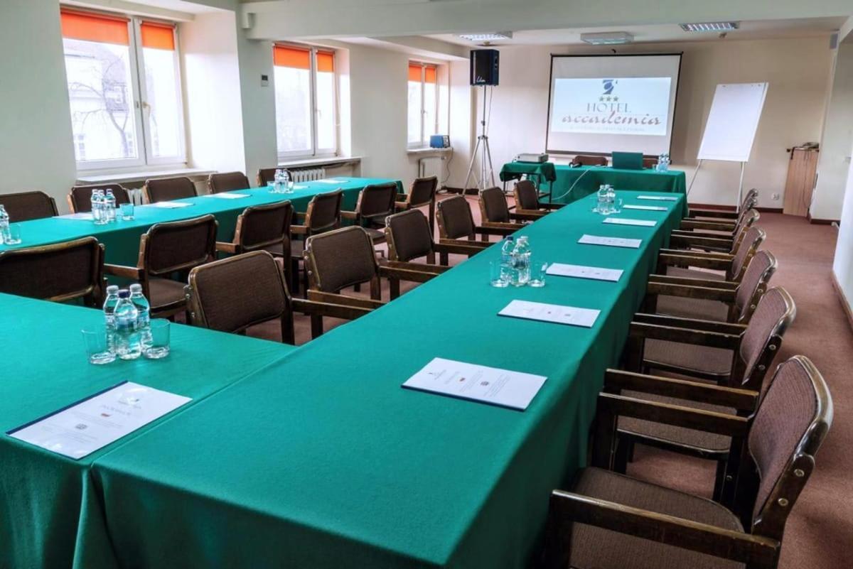 Hotel Accademia Ostrowiec Świętokrzyski Eksteriør billede